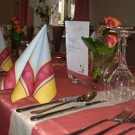 Komforthotel-Restaurant Wuerttemberger Hof Bad Saulgau Exteriör bild
